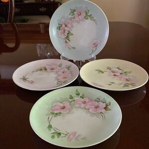 Vintage‎ hand painted plates in pastel colors 7.5” set of 4